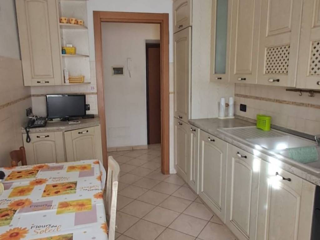 appartamento in vendita a Tivoli in zona Terme