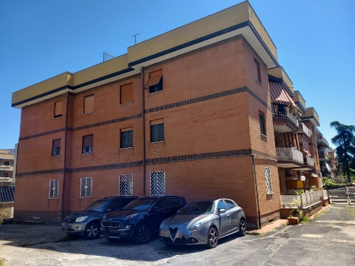 appartamento in vendita a Tivoli in zona Villa Adriana