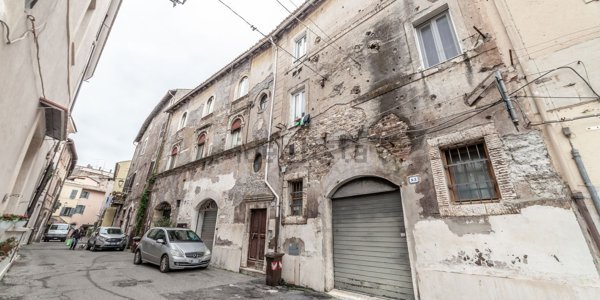 appartamento in vendita a Tivoli
