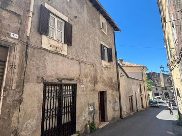 appartamento in vendita a Tivoli