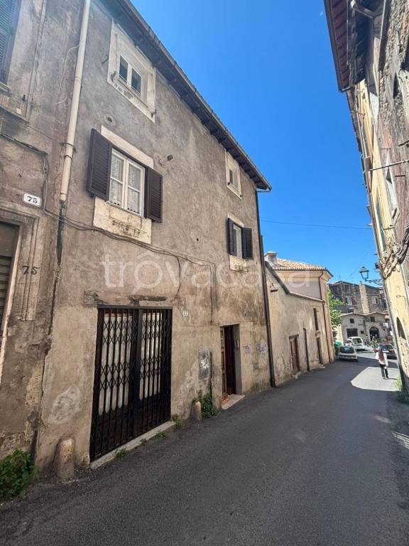 appartamento in vendita a Tivoli