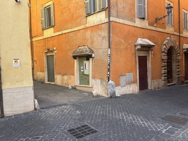 negozio in vendita a Tivoli