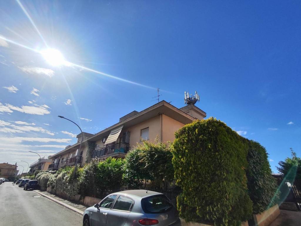 appartamento in vendita a Tivoli in zona Terme