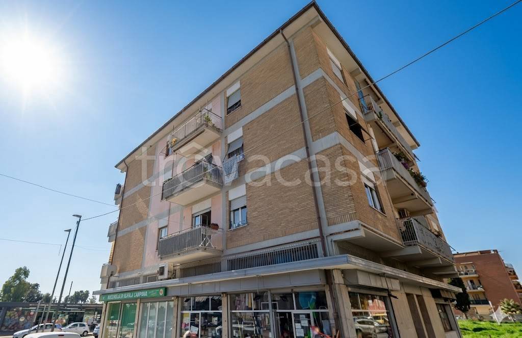 appartamento in vendita a Tivoli in zona Terme