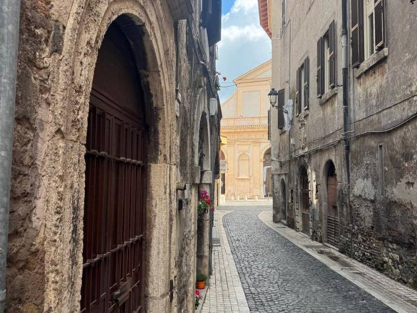 appartamento in vendita a Tivoli