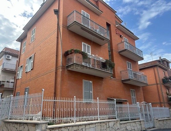 appartamento in vendita a Tivoli