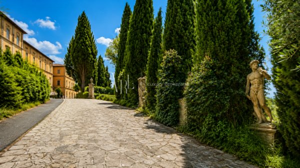 villa in vendita a Tivoli