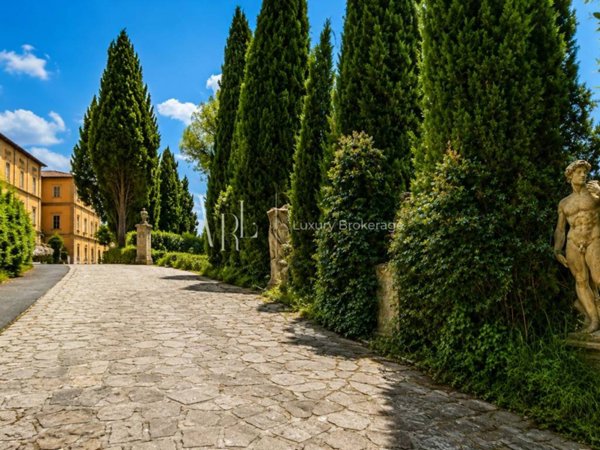 villa in vendita a Tivoli