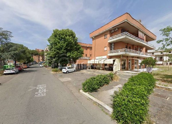 appartamento in vendita a Tivoli in zona Terme