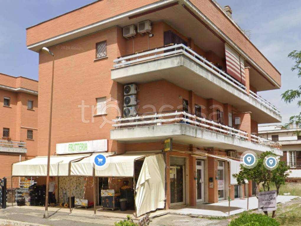 appartamento in vendita a Tivoli in zona Terme