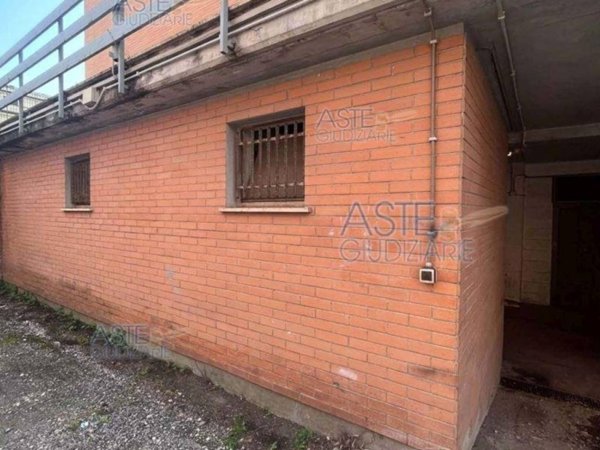appartamento in vendita a Tivoli in zona Terme