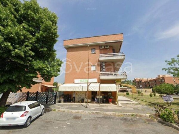 appartamento in vendita a Tivoli in zona Terme