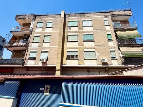 appartamento in vendita a Tivoli in zona Terme