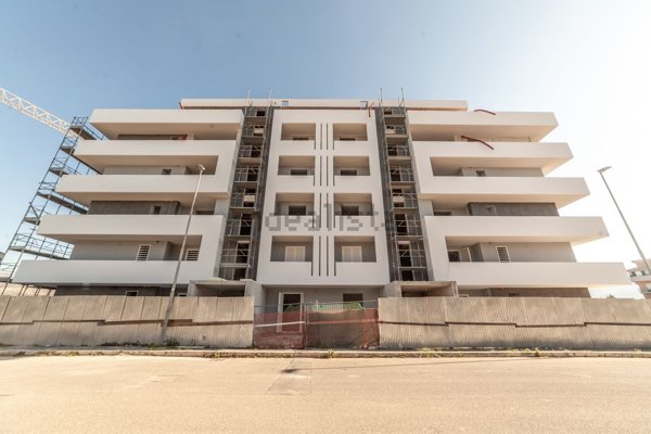 appartamento in vendita a Tivoli in zona Campolimpido