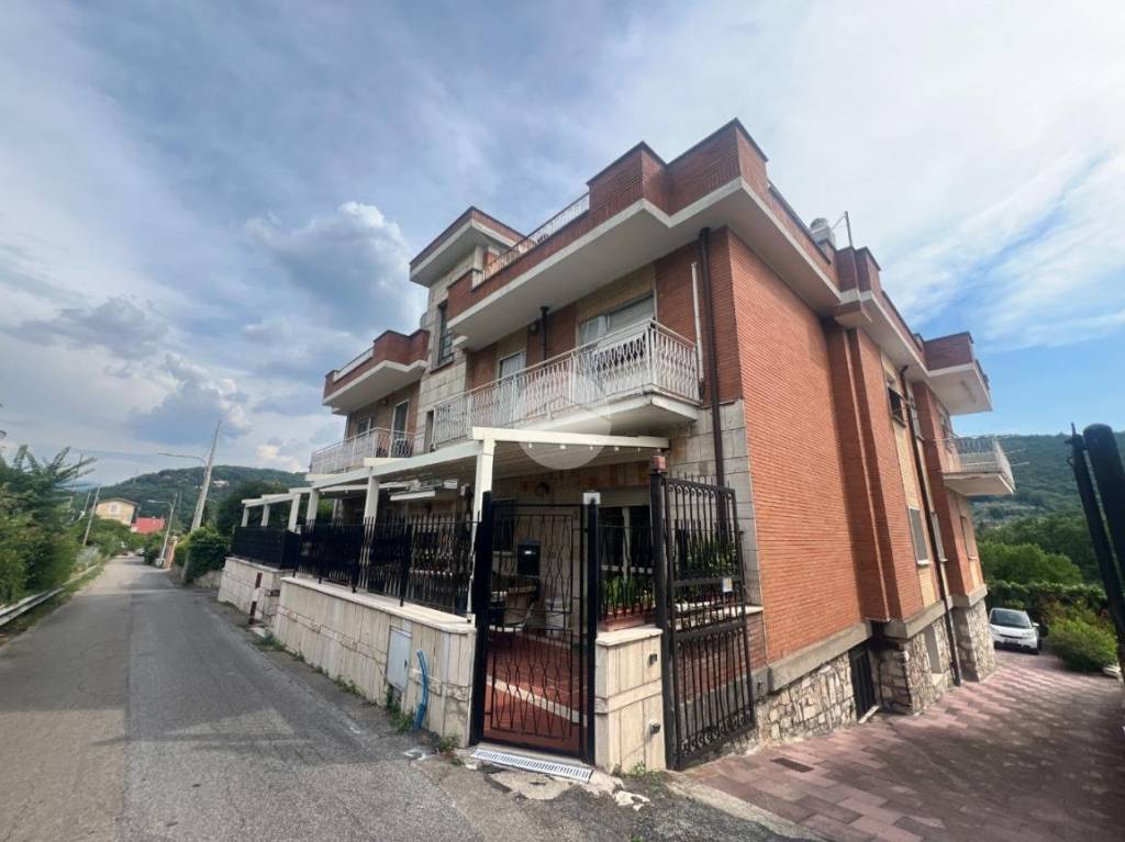 appartamento in vendita a Tivoli