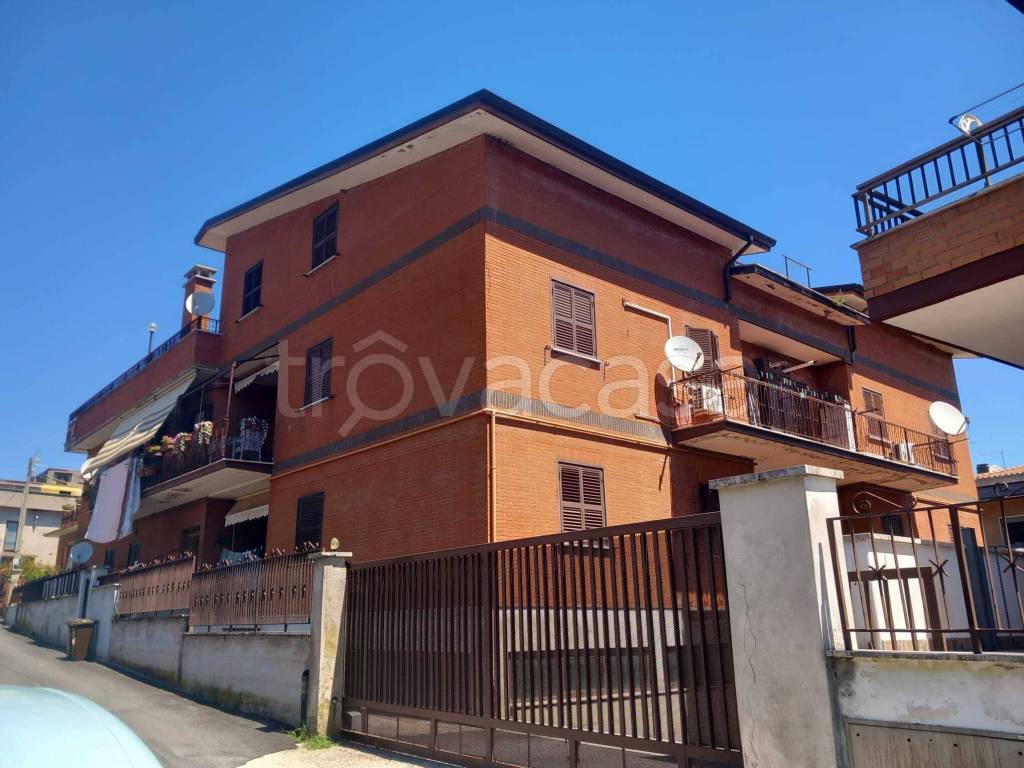 appartamento in vendita a Tivoli