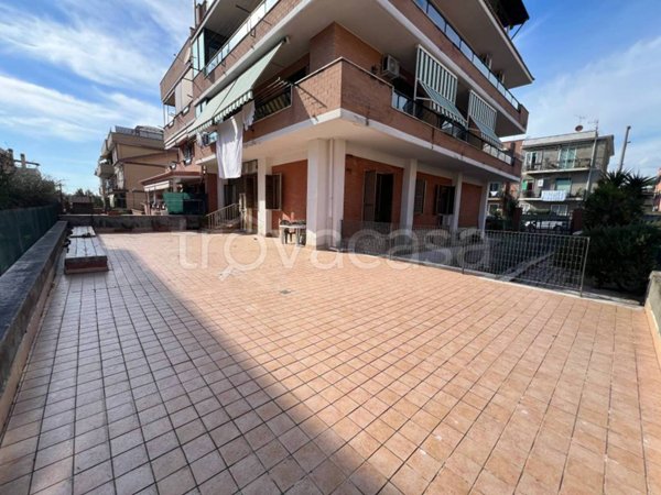 appartamento in vendita a Tivoli in zona Terme