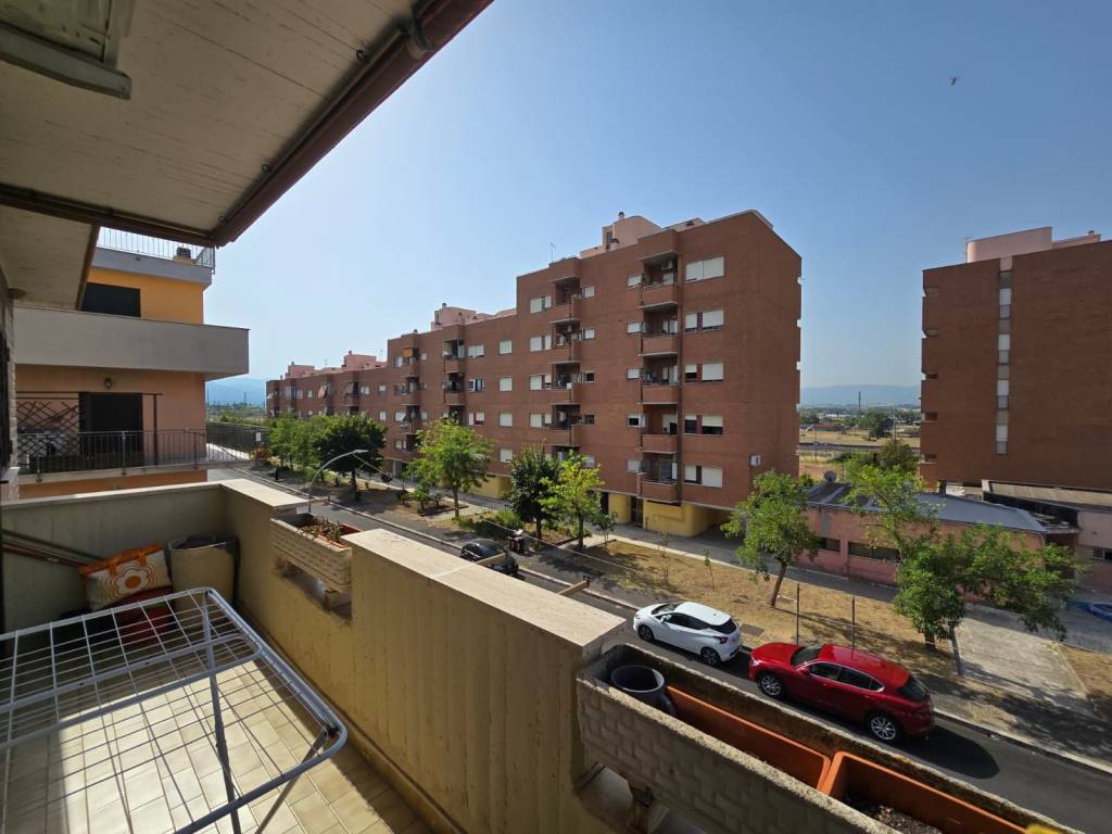 appartamento in vendita a Tivoli in zona Terme