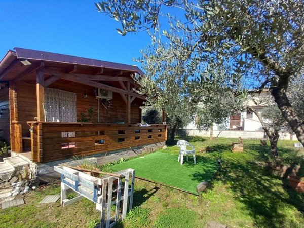casa indipendente in vendita a Tivoli
