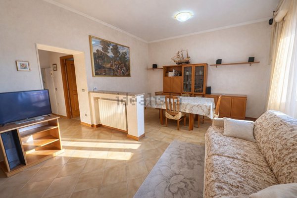appartamento in vendita a Tivoli in zona Terme