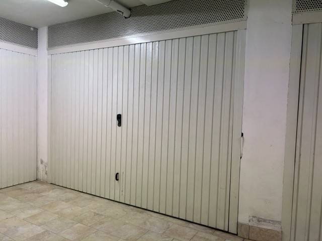 box auto in vendita a Tivoli