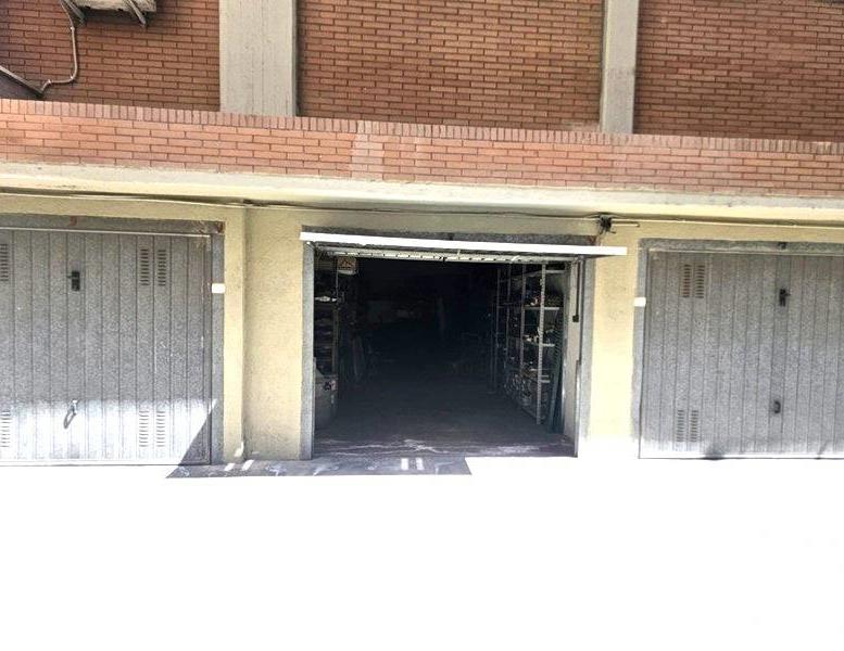 box auto in vendita a Tivoli