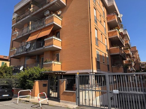 appartamento in vendita a Tivoli in zona Terme