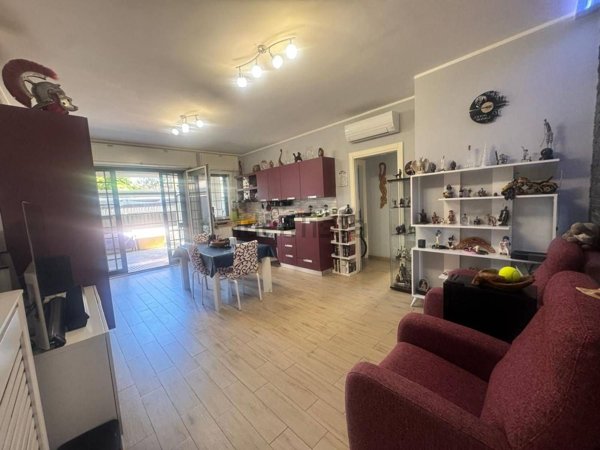 appartamento in vendita a Tivoli in zona Terme
