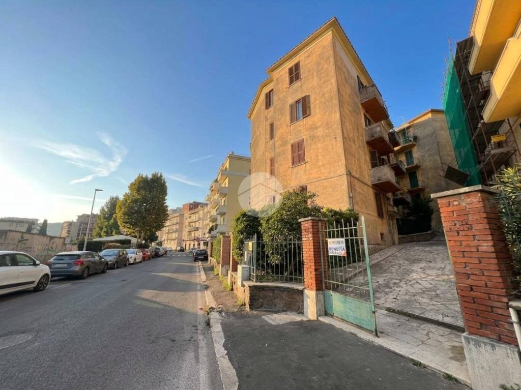 appartamento in vendita a Tivoli