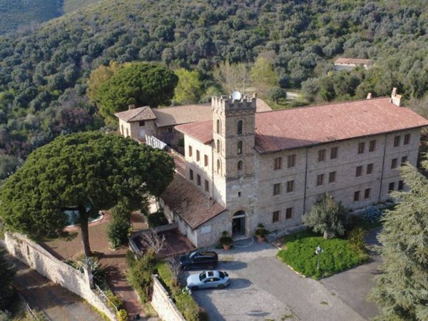intera palazzina in vendita a Tivoli