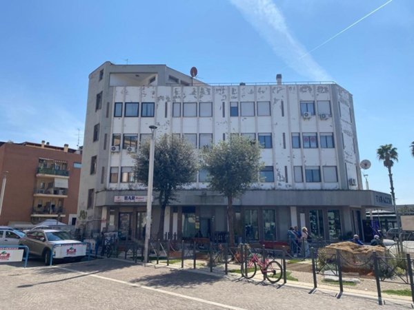 appartamento in vendita a Tivoli in zona Terme