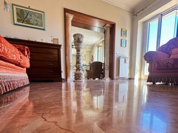 appartamento in vendita a Tivoli in zona Terme