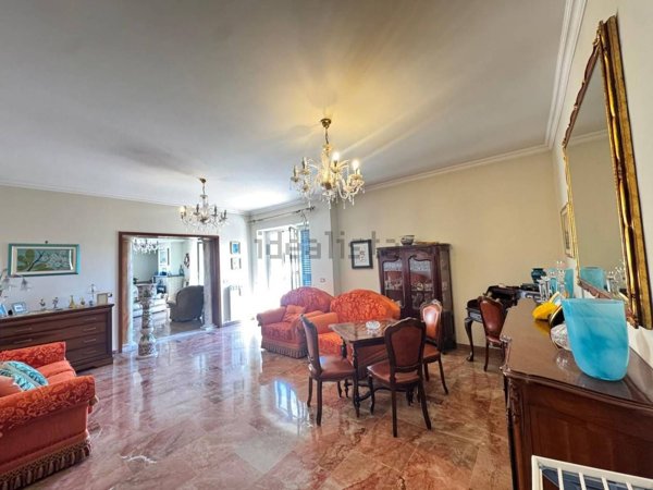 appartamento in vendita a Tivoli in zona Terme