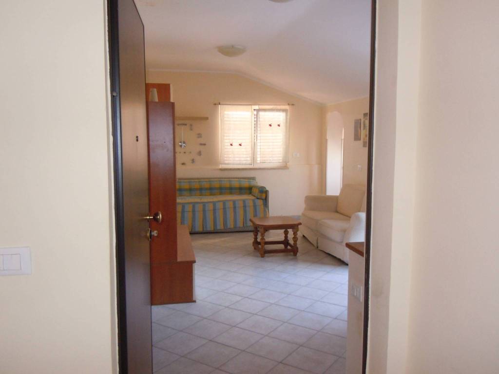 appartamento in vendita a Tolfa in zona Santa Severa Nord