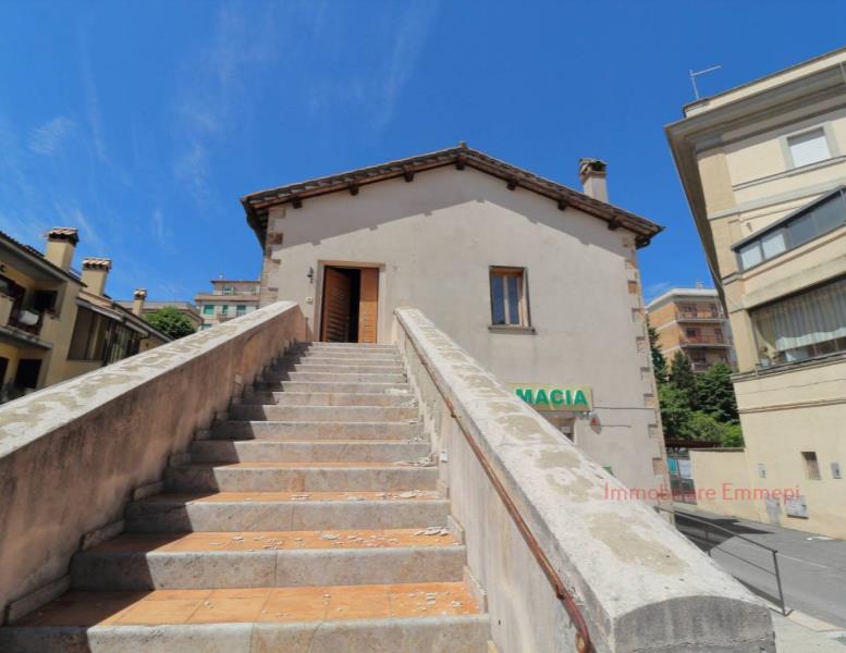 appartamento in vendita a Tolfa