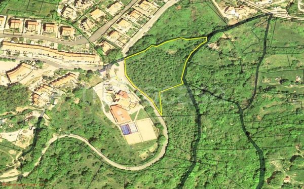 terreno edificabile in vendita a Tolfa