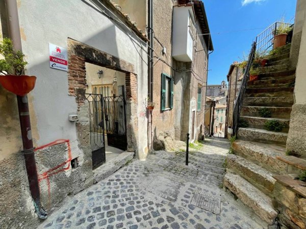 appartamento in vendita a Tolfa