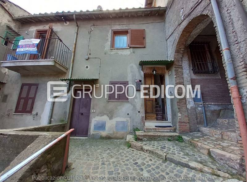 appartamento in vendita a Tolfa