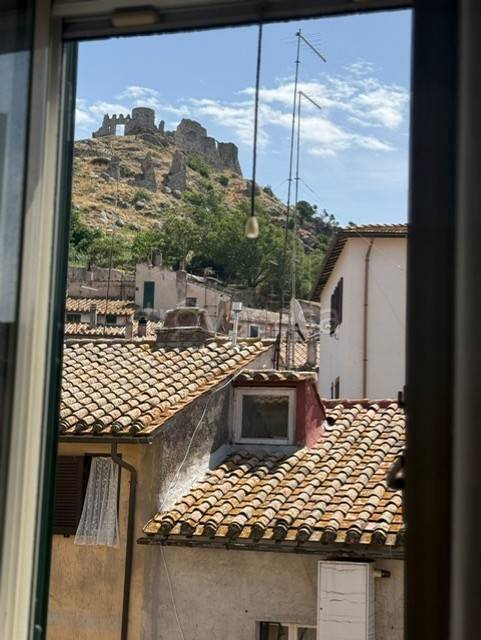 appartamento in vendita a Tolfa