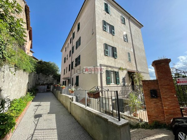 appartamento in vendita a Tolfa