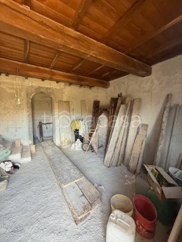 casa indipendente in vendita a Tolfa