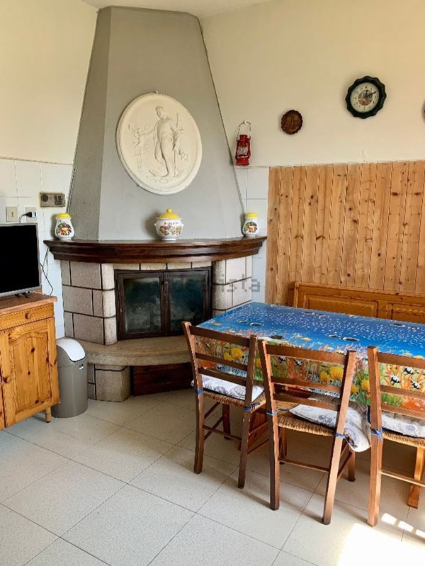 appartamento in vendita a Tolfa