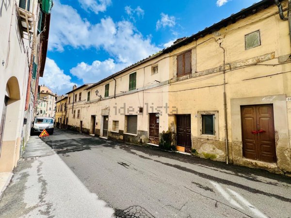 appartamento in vendita a Tolfa