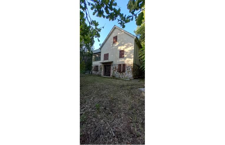 casa indipendente in vendita a Tolfa