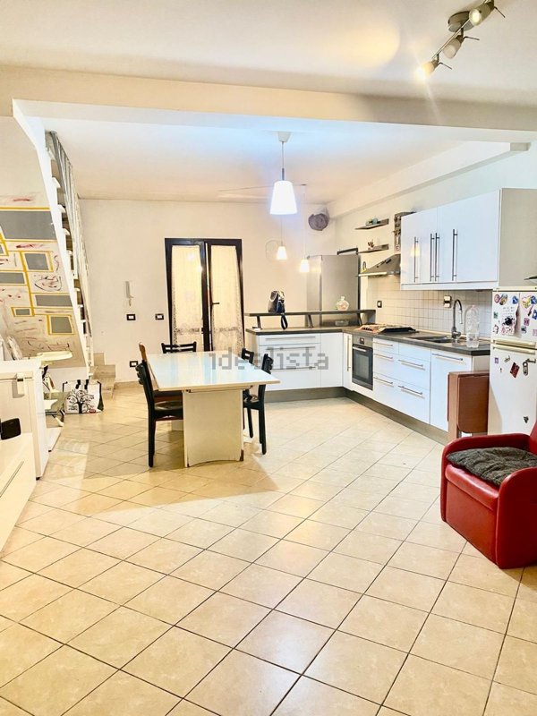 appartamento in vendita a Tolfa in zona Santa Severa Nord