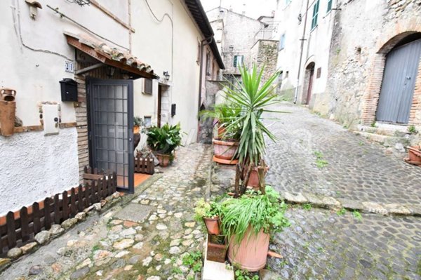 appartamento in vendita a Tolfa