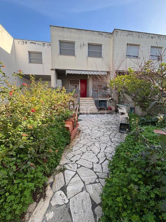 casa indipendente in vendita a Tolfa in zona Santa Severa Nord