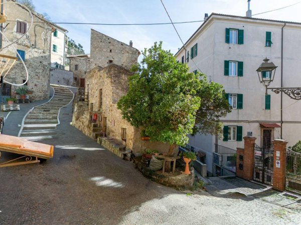 appartamento in vendita a Tolfa