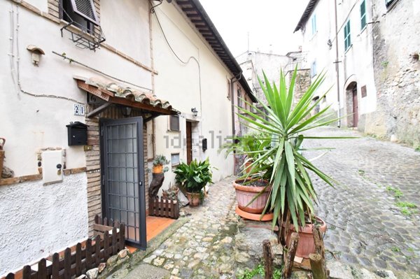 appartamento in vendita a Tolfa