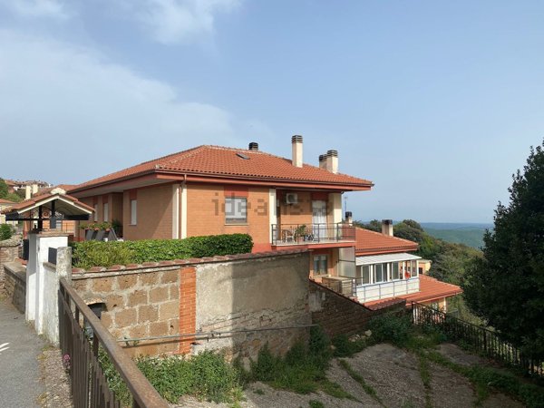 appartamento in vendita a Tolfa